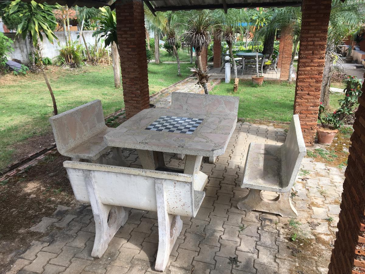 Sunshine Guesthouse Mae Sot Zewnętrze zdjęcie